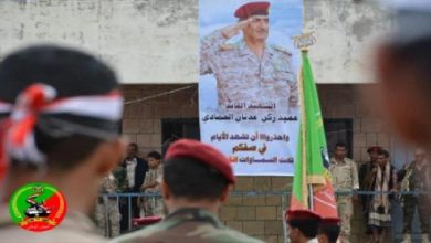 صورة ضباط وصف اللواء ٣٥ مدرع بتعز يبعثون خطابا هاما إلى الرئيس هادي