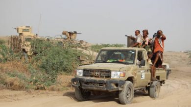 صورة القوات المشتركة تحقق إصابات مباشرة في صفوف الحوثيين شمال الدريهمي