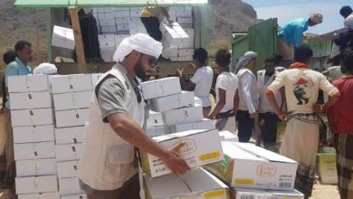 صورة خليفة الإنسانية ترسل مساعدات غذائية إلى مناطق جديدة شرق سقطرى