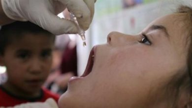 صورة وسط تحذيرات من عودة ظهوره .. مليشيا الحوثي تمنع لقاح «شلل الأطفال» عن محافظتين