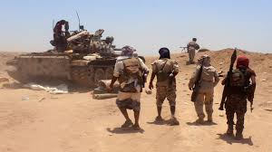 صورة القوات الجنوبية المسلحة تتقدم نحو شقرة وتحرر عدد من المواقع في جبهة الشيخ سالم