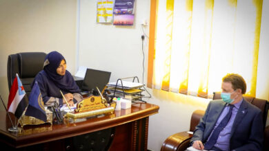 صورة #عدن.. سوقي تناقش مع ممثل مكتب مفوضية شؤون اللاجئين عدداً من الموضوعات المتعلقة بالانتهاكات في #الجنوب