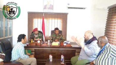 صورة #عدن.. قائد قوات #الحزام_الأمني يلتقي رئيس بعثة منظمة #أطباء_بلاحدود البلجيكية