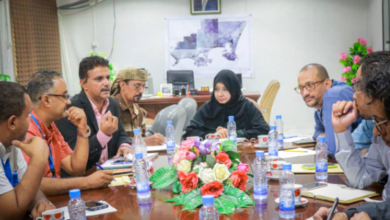 صورة اجتماع مشترك بوزارة التخطيط لتنفيذ مشاريع هامة في مديرية دار سعد