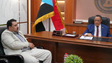 صورة الخُبجي يطّلع من رئيس تنفيذية انتقالي #لحج على مستجدات الأوضاع بالمحافظة