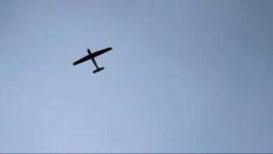 صورة رصد 5 طائرات استطلاع حوثية جنوب الحديدة