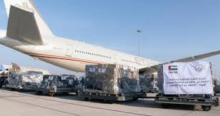 صورة الإمارات ترسل 960 طناً من المساعدات إلى قطاع غزة