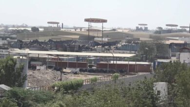 صورة قصف حوثي يستهدف منشأة صناعية في #الحديدة اليمنية
