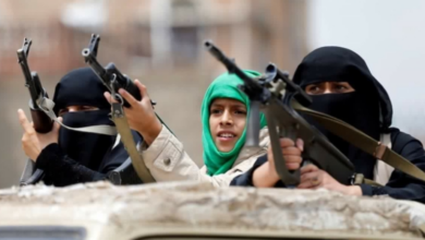 صورة زينبيات الحوثي يختطفن عشرات النساء من أسواق صعدة والسبب!