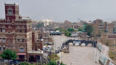 صورة مليشيات الحوثي تتنصل من تقديم العون والمساعدة لـ 3 آلاف أسرة يمنية متضررة من السيول في صنعاء