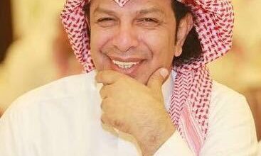 صورة صحفي سعودي لقيادي إخواني: أنتم من سلمتم جبهة نهم وصنعاء للحوثي