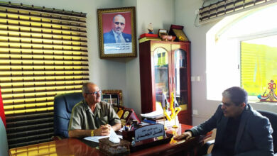 صورة نائب الأمين العام يلتقي رئيس الهيئة التنفيذية لانتقالي حضرموت