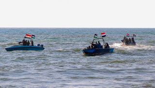 155 221955 yemeni us strikes behind houthi naval attacks 700x400