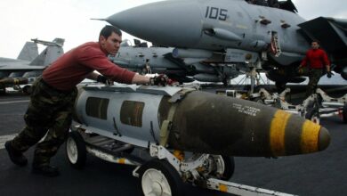 صورة أمريكا توافق على إرسال قنابل وطائرات مقاتلة إلى إسرائيل” تفاصيل”