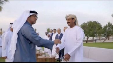 صورة نائب رئيس دولة الإمارات يستقبل محافظ شبوة الشيخ عوض بن الوزير